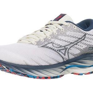 Women’s Mizuno running shoes